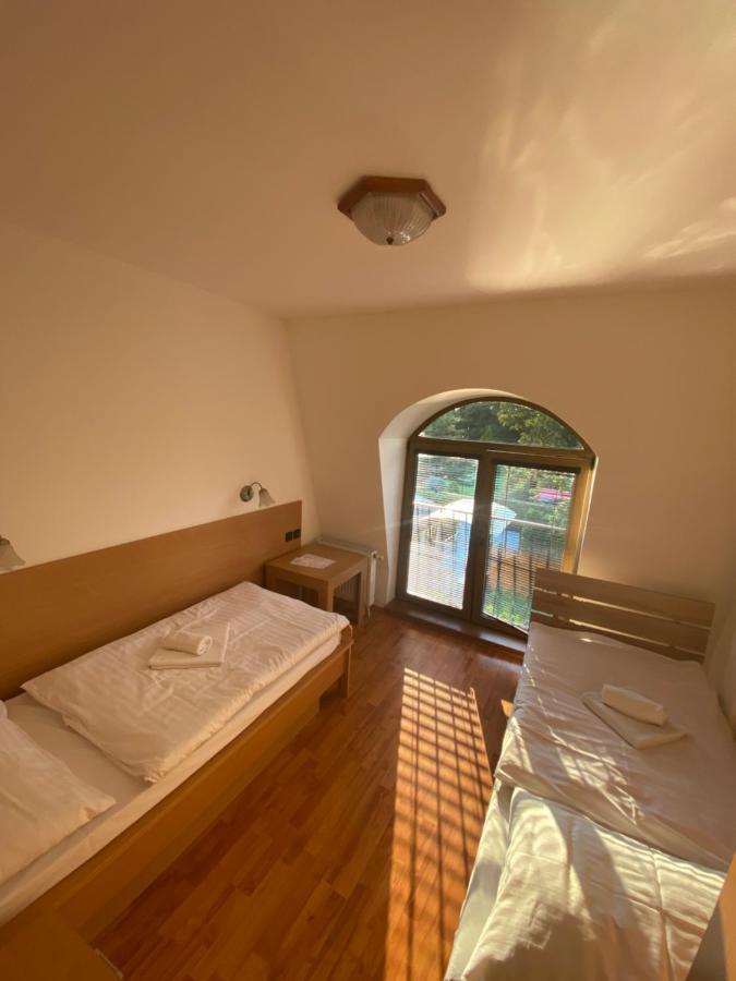 Hotel David Velke Bosany Luaran gambar