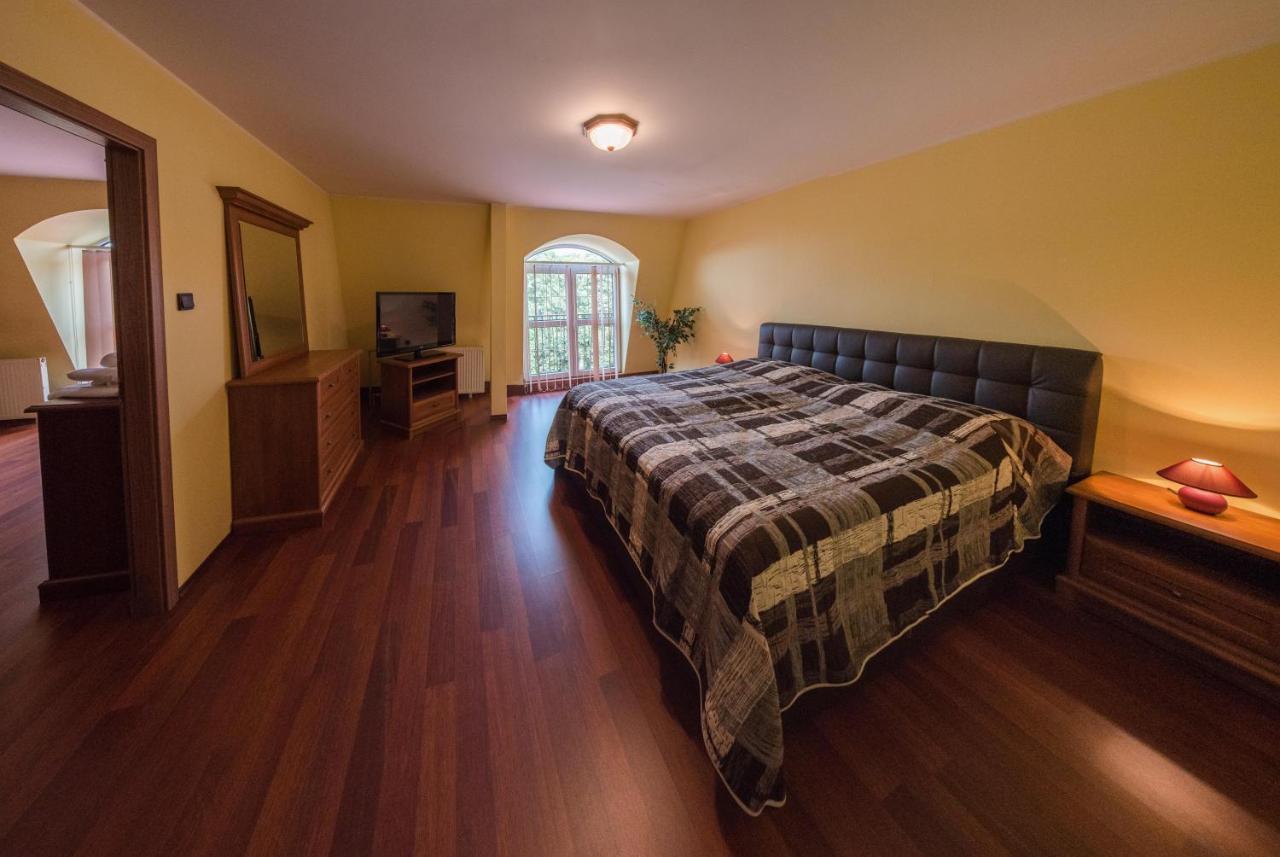 Hotel David Velke Bosany Luaran gambar